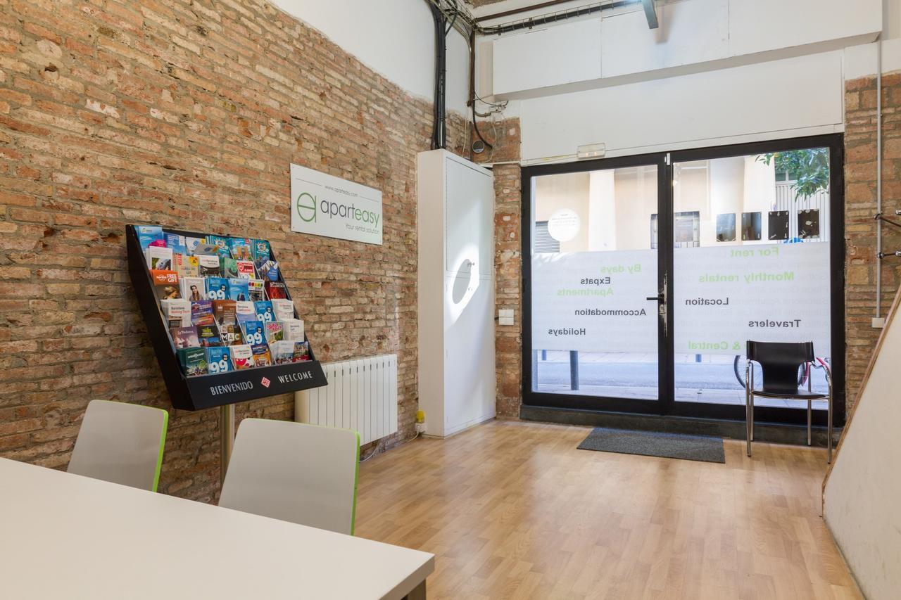 Aparteasy - Central Gracia Apartments Barcelona Exterior foto